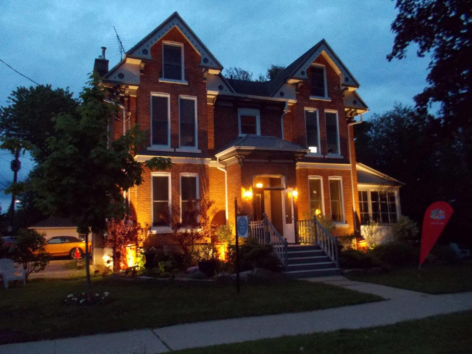 Seaway Manor B&B Gananoque Exterior foto